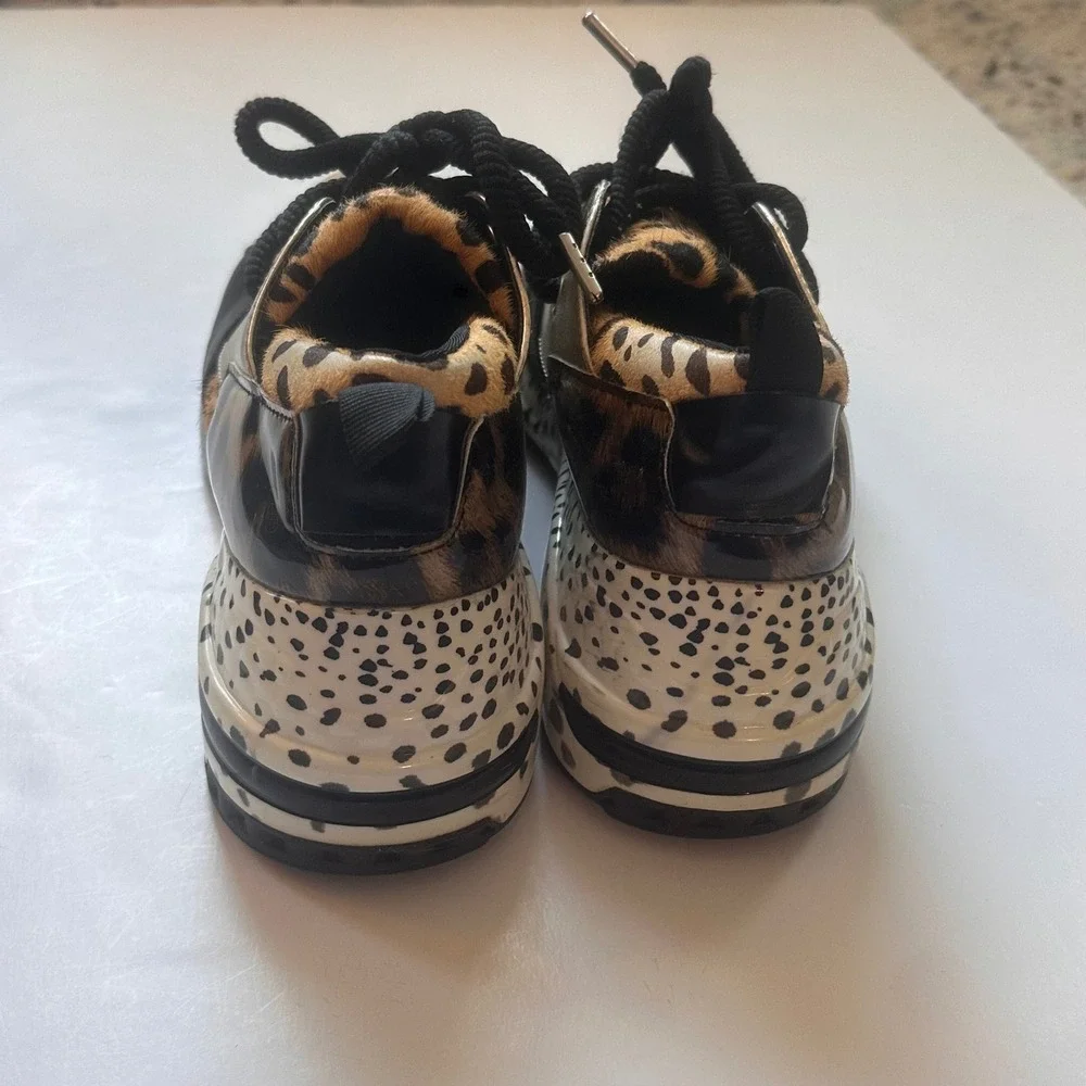 Steve Madden steve madden